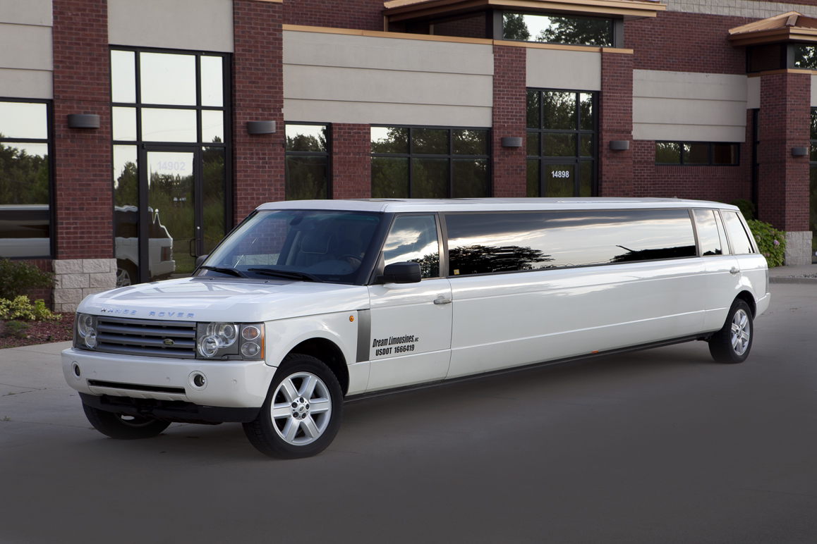 Detroit Range Rover Limo for night club, sporting and special events