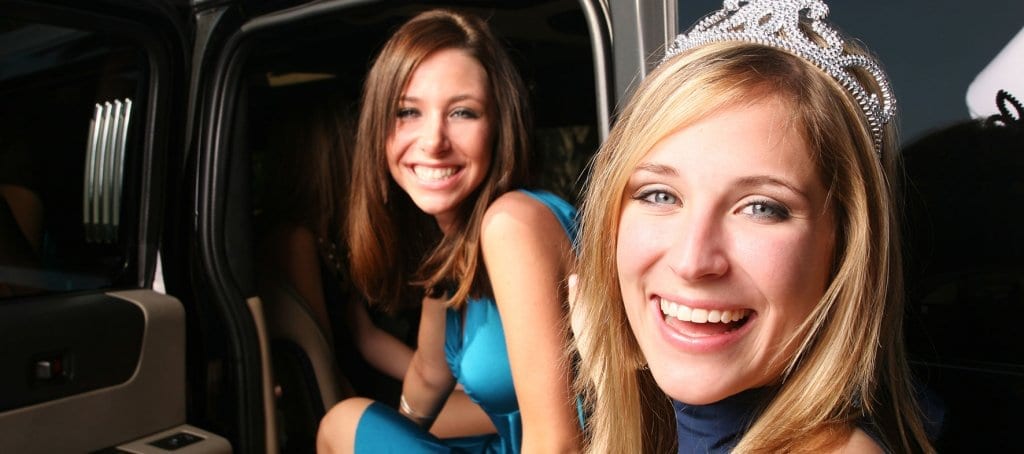Luxury Limousine For Prom And Homecoming Dream Limousines