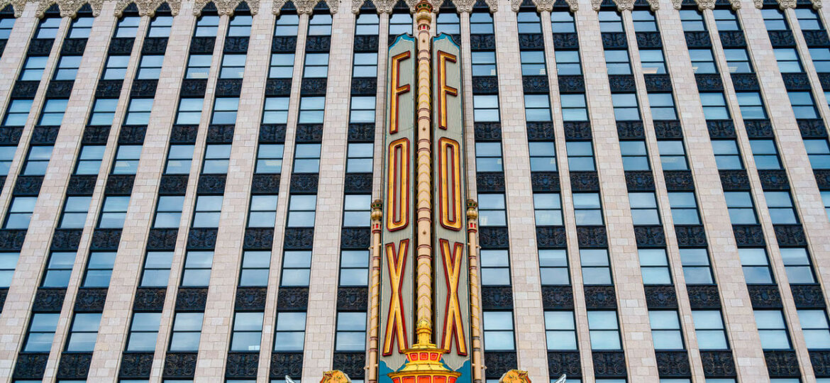 Front exterior of FOX Theatre in Detroit, MI